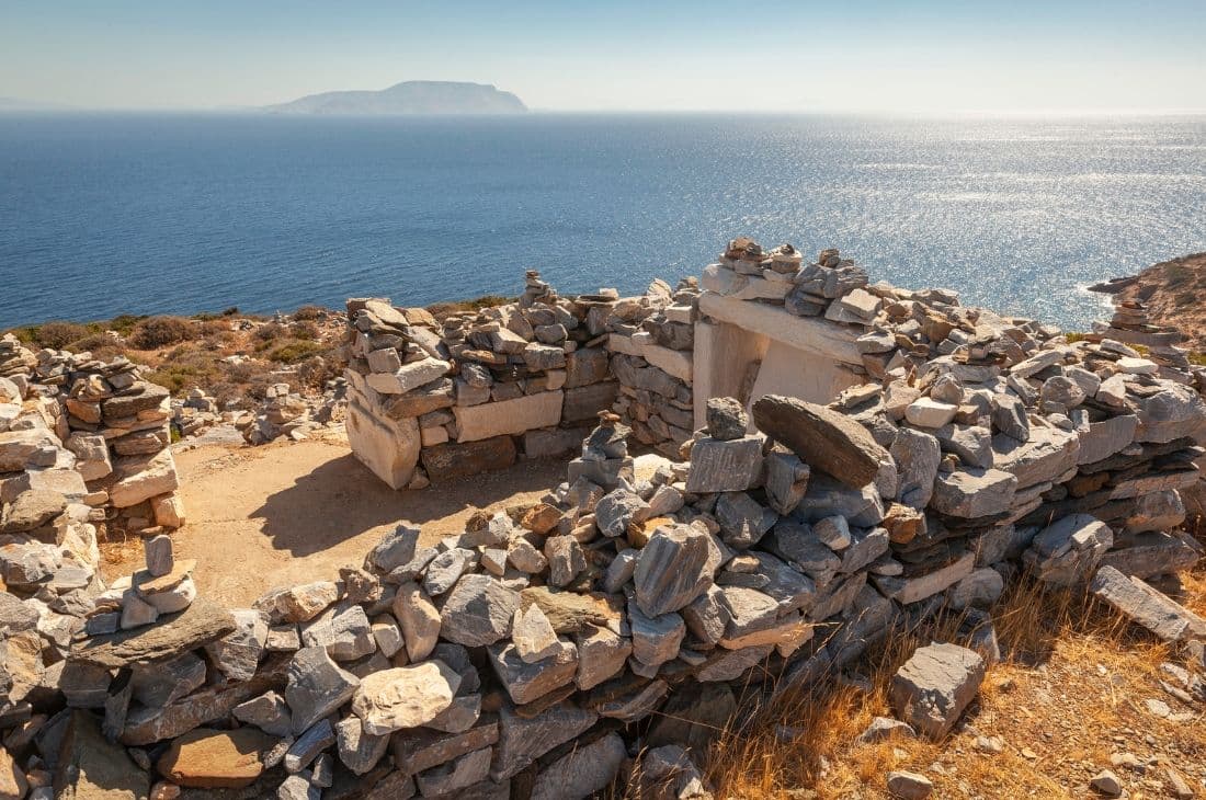 An image of Homer’s tomb